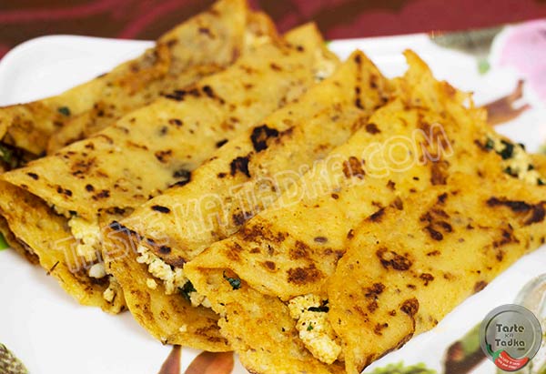 paneer-stuffed-chilla-tastekatadka